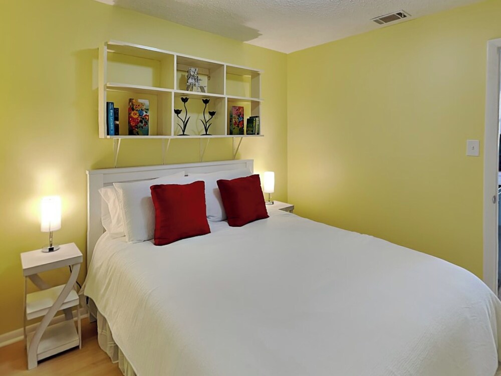 Lillypad by Tybee Vacation Rentals