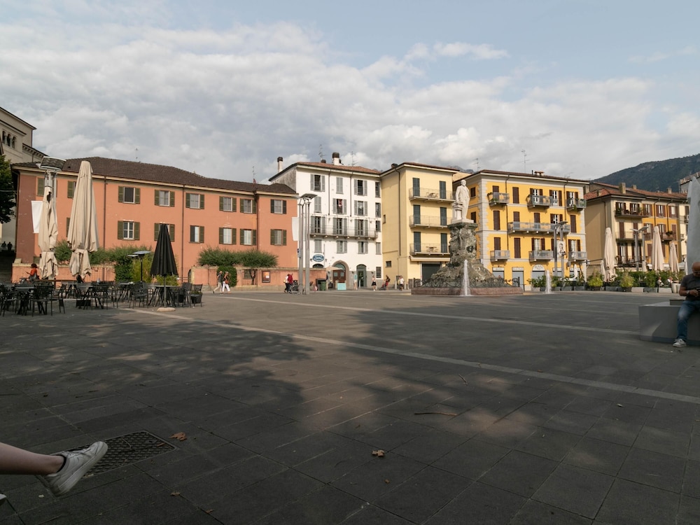 Photo 50