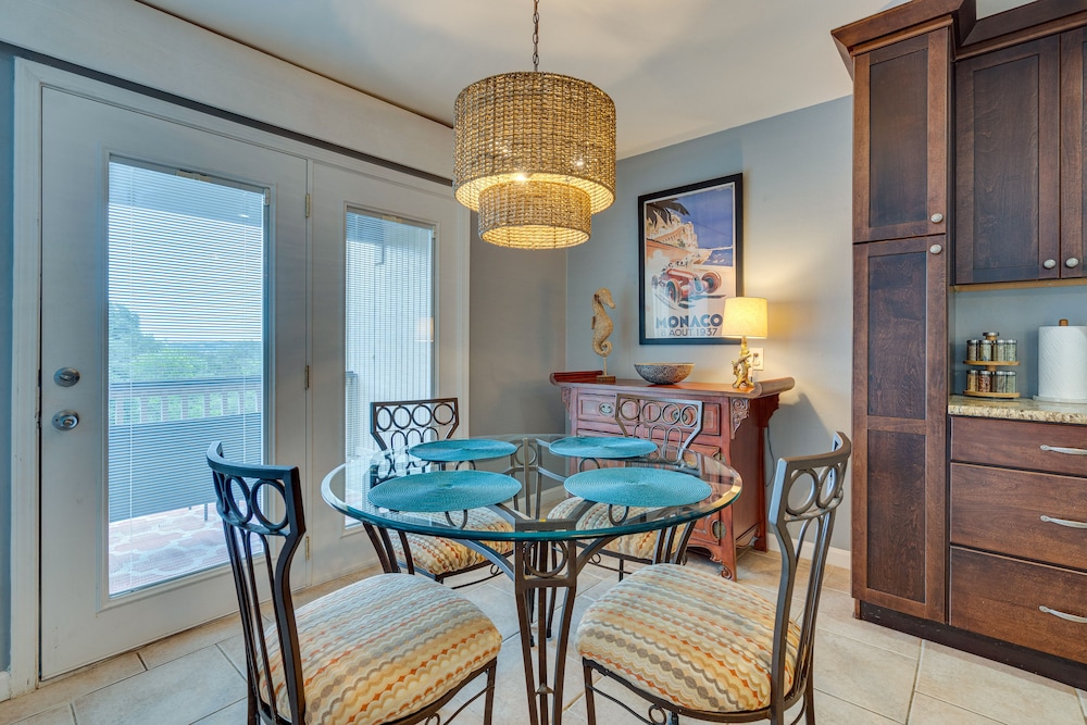 Modern Point Venture Vacation Rental w/ Deck! - Property Image 11