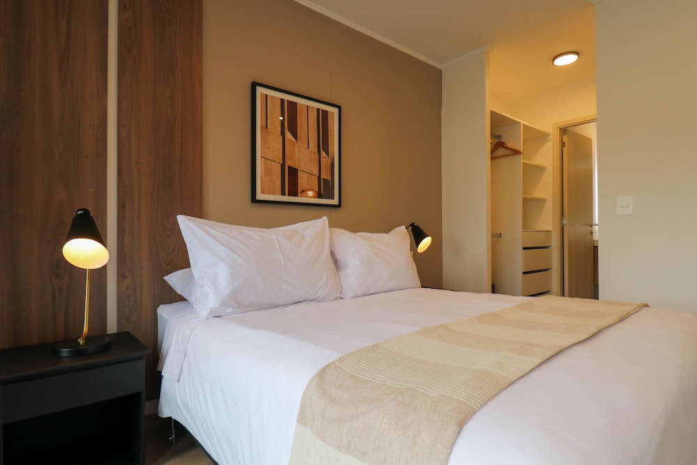 w Comfy 2BR w Balcony Near Larcomar