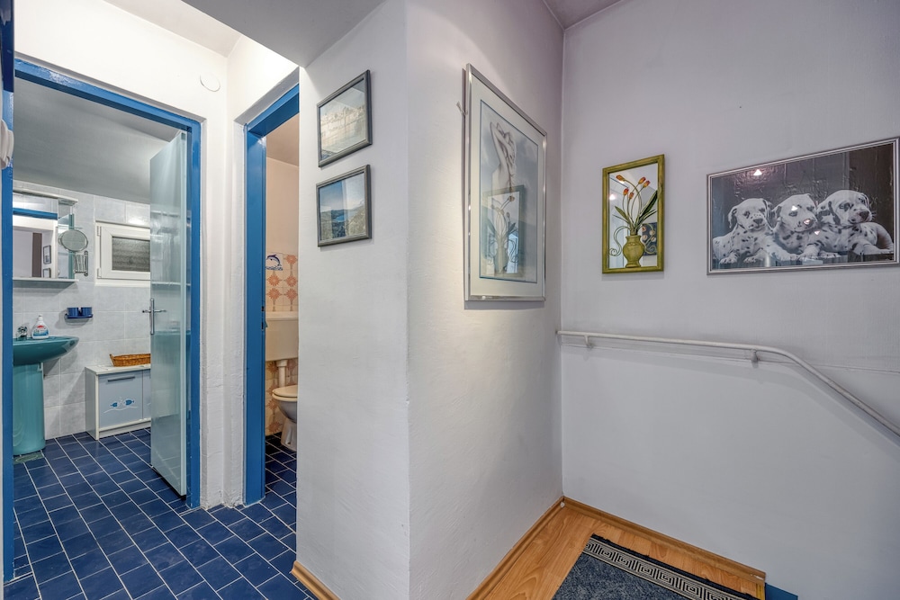 Captain's House - Sv. Jakov