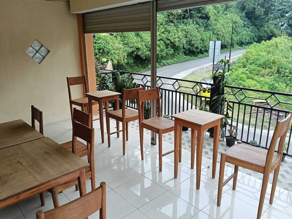Dua Puteri Homestay Bromo
