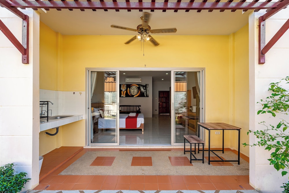 Chernin Apartment Suites