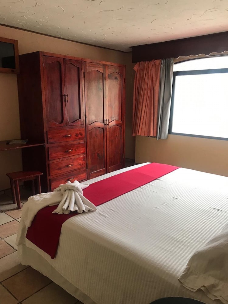 Poza Rica Vacations - Hotel Boutique Esmeralda - Property Image 29