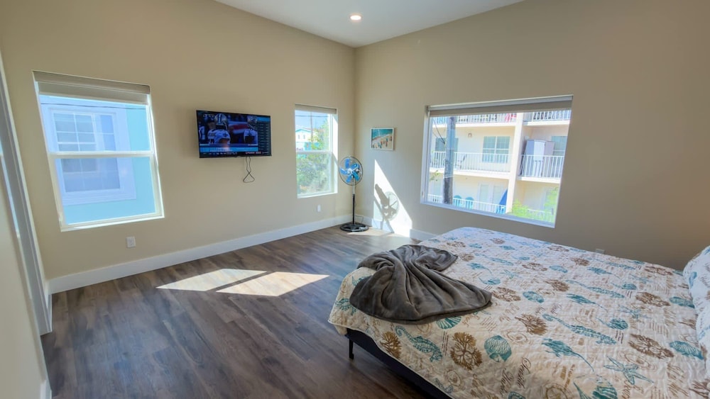 200 Steps To Beach Private Pool 2 Big Levels 3 Bedroom Apts