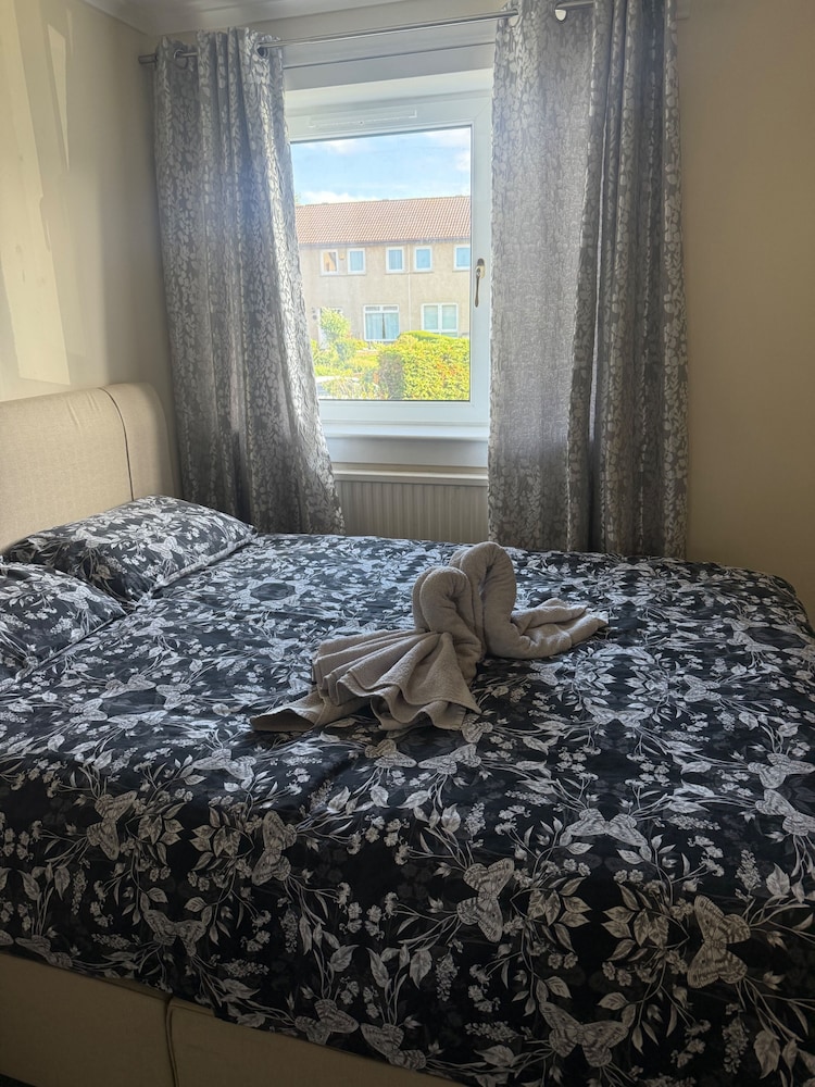 Seaside Charm at Winifred Crescent