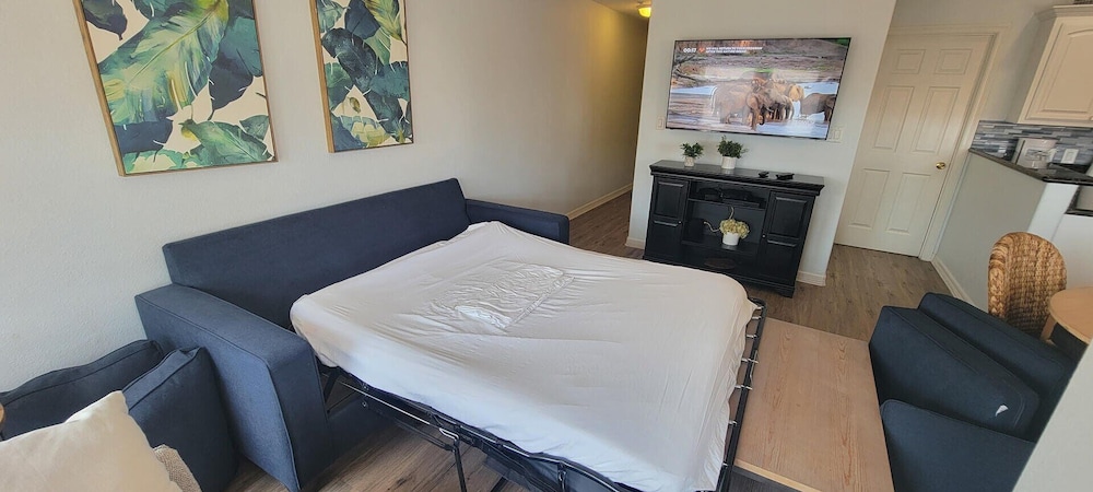 Cora Lee Beachview 2 Bedroom Condo