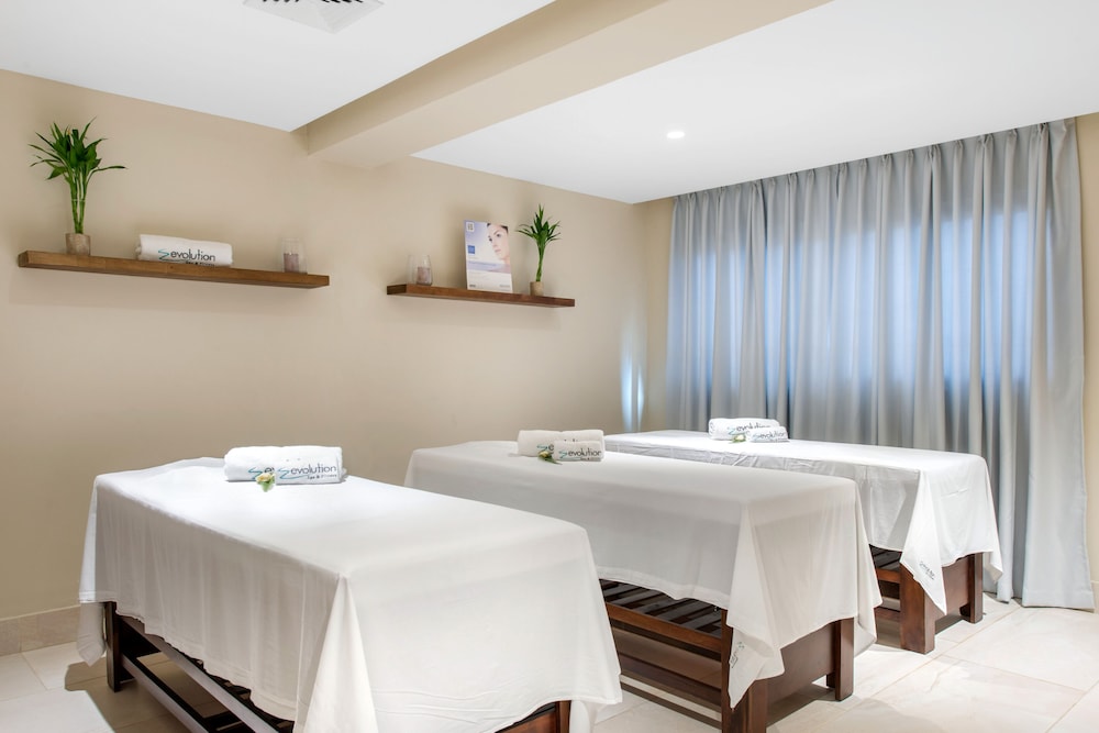 Emotions by Hodelpa Puerto Plata - Property Image 76