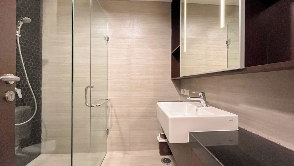 Modern And Stylish 2Br (No Kitchen) Apartment At Skales Residence Nusa Dua Bali