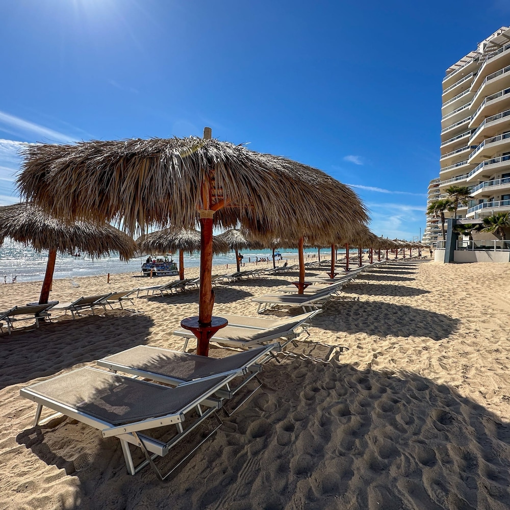 3BR Gem at Sandy Beach Area