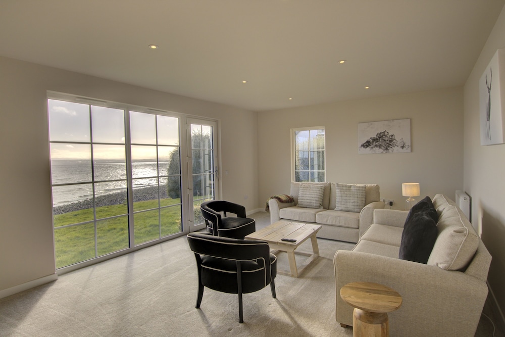 Linden House Fortrose