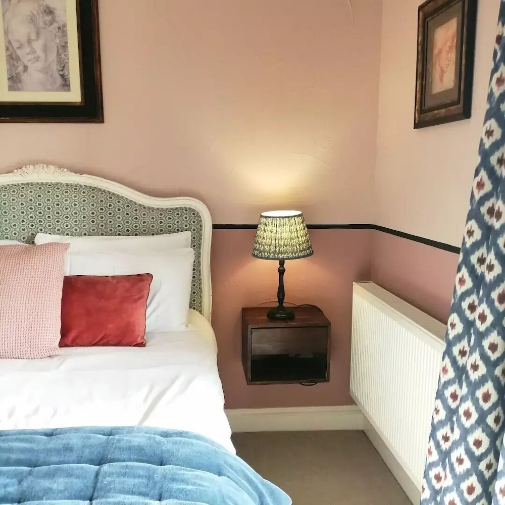 The Brown Horse Inn