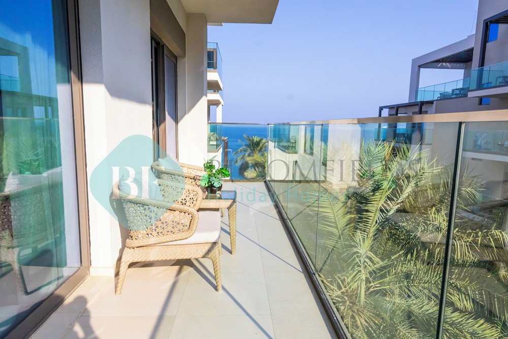 Bloomfield 2BR Address Beach Resort
