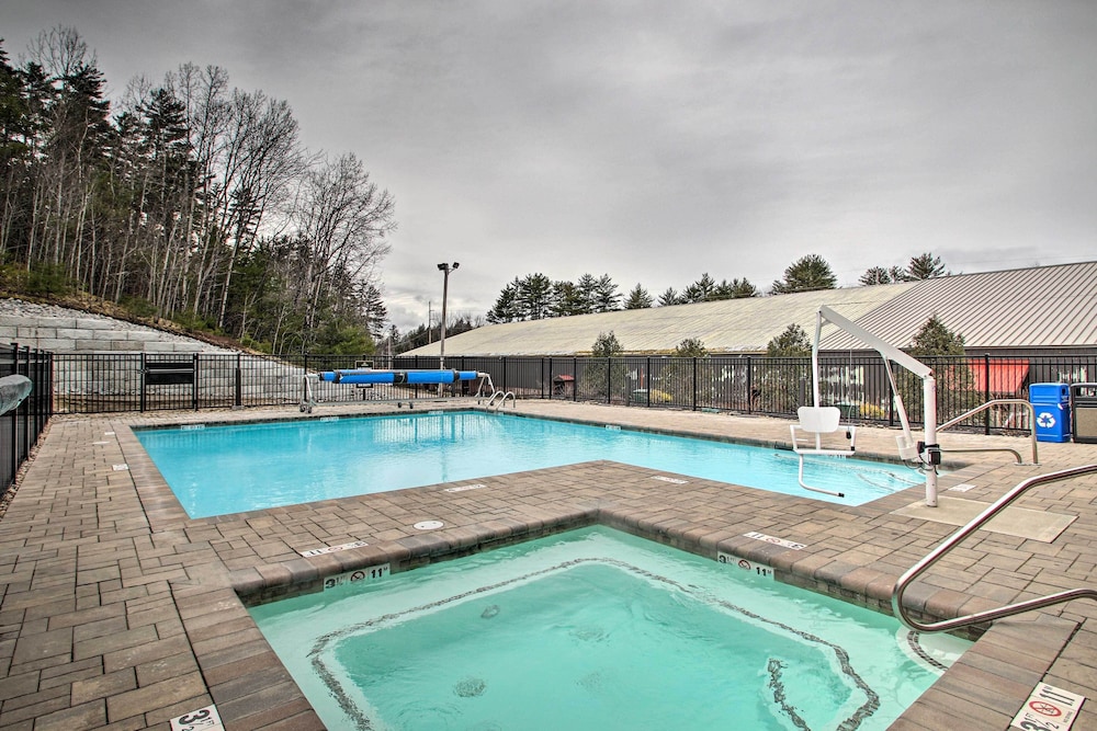 Ski-out Family Condo at Cranmore Mountain