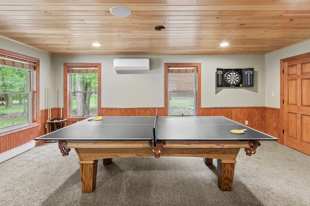 Bear Paw Lodge by Avantstay Hot Tub Deck Fire Pit