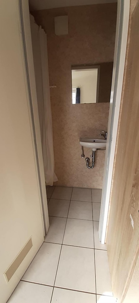 2-Rent Group Hostel Apartments EVE74