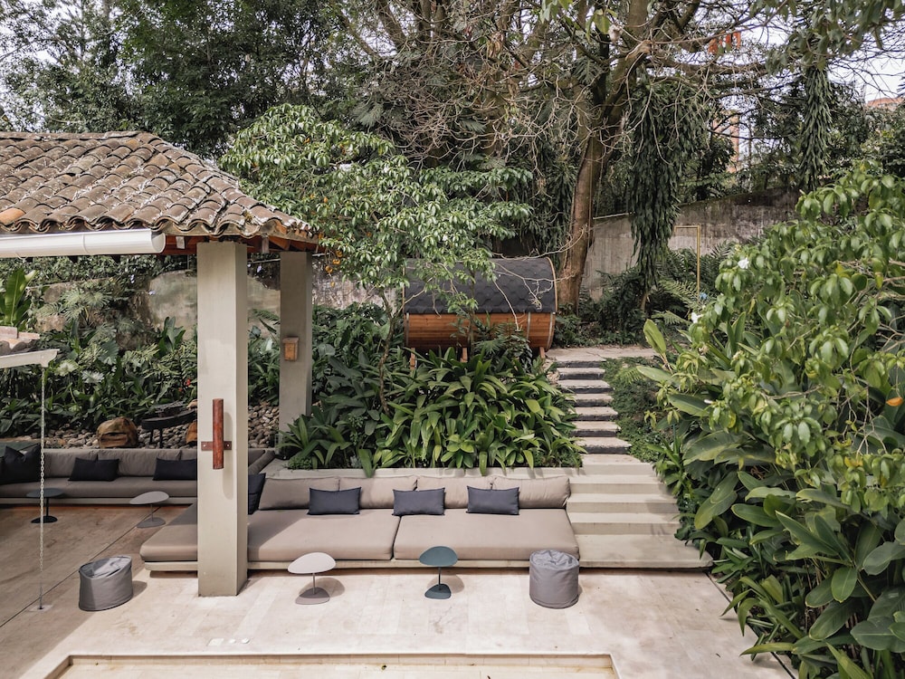 EP Casa Uribe Architecture Art & Nature