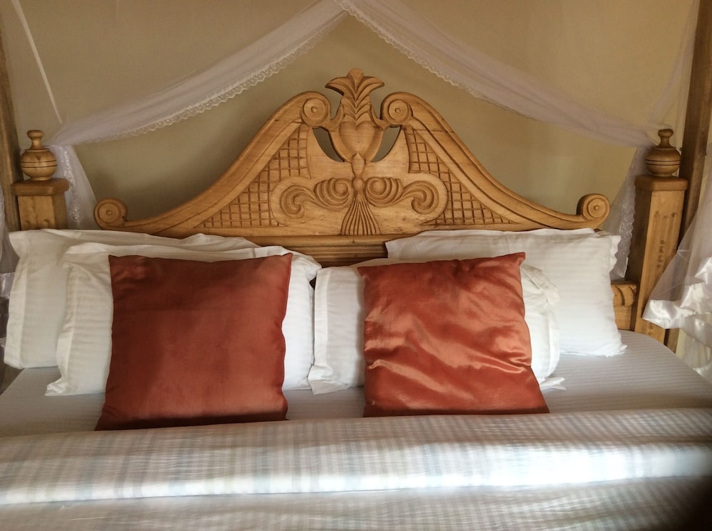 Rift Valley Game Lodge view 2