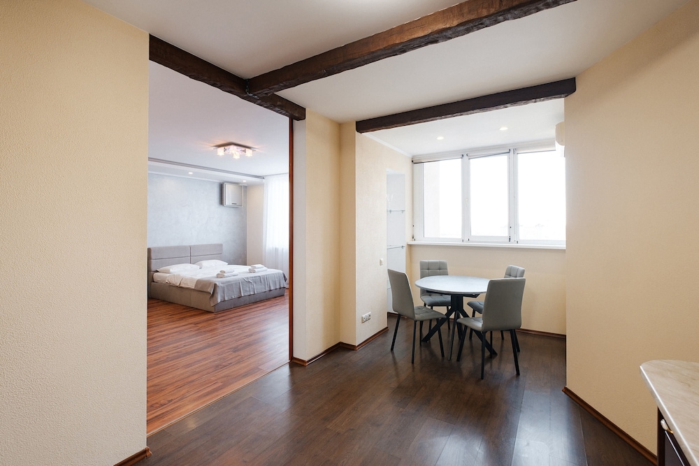 CityApartments Kyiv Poznyaki