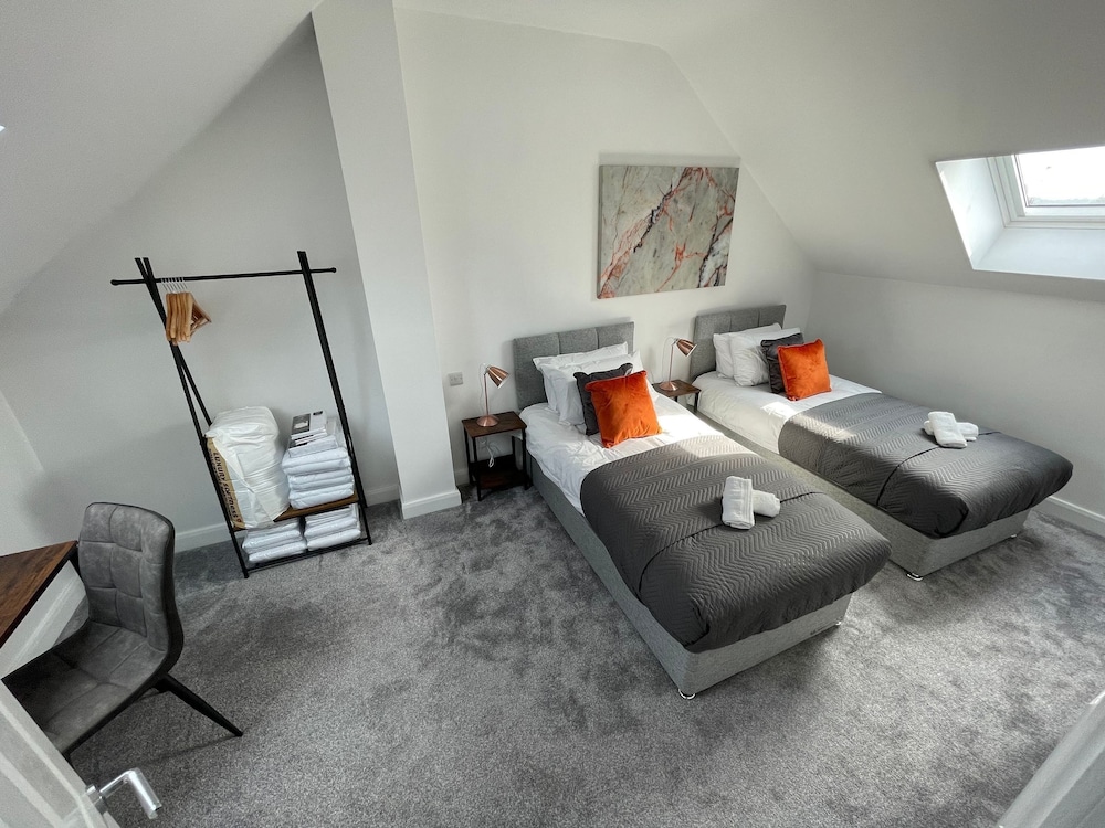 3 Bedroom New House with WiFi view 2