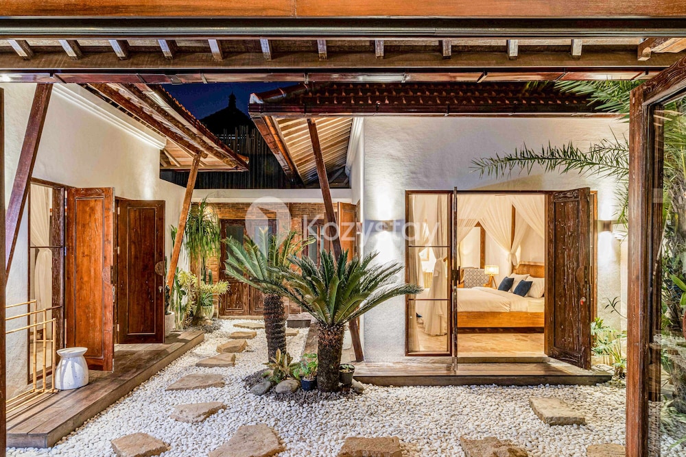 Dewandaru Villa by Kozystay - Canggu