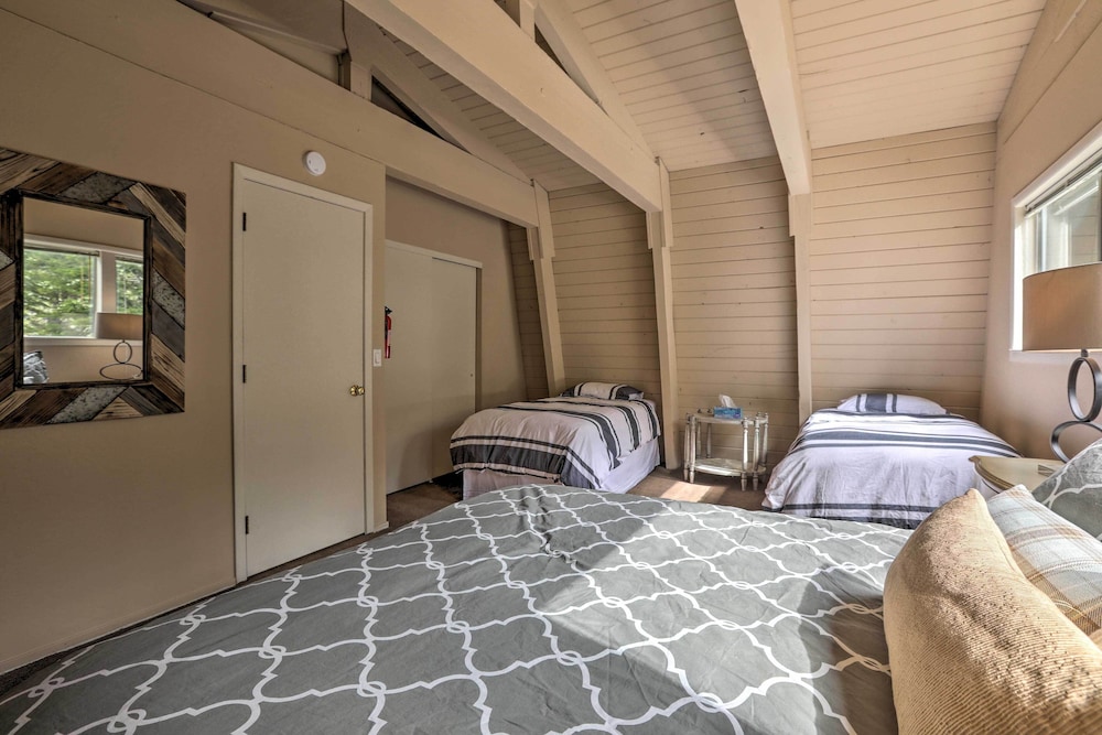 Carnelian Bay Home < 1 Mi to Tahoe Beaches - Property Image 20