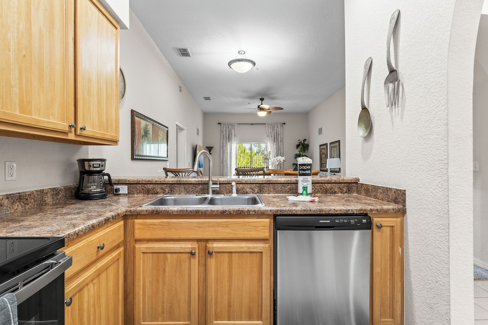 Slice Of Sunshine At Caribe Cove