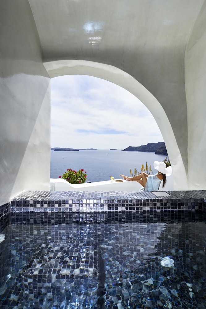 Helianthus Suites