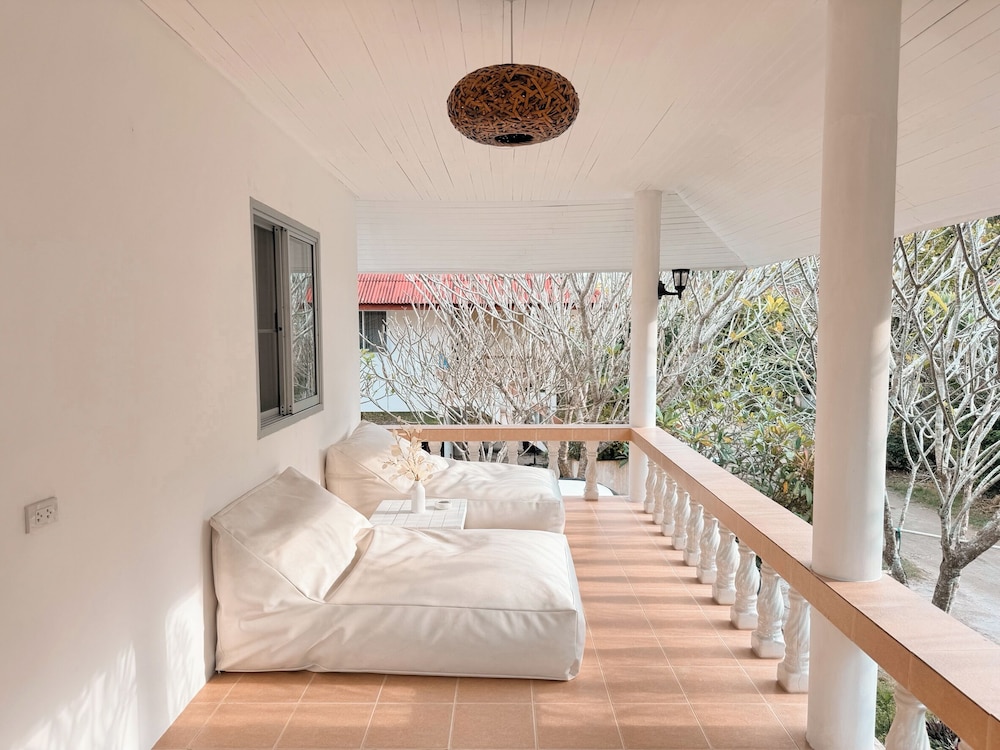 Labelle villa koh phangan