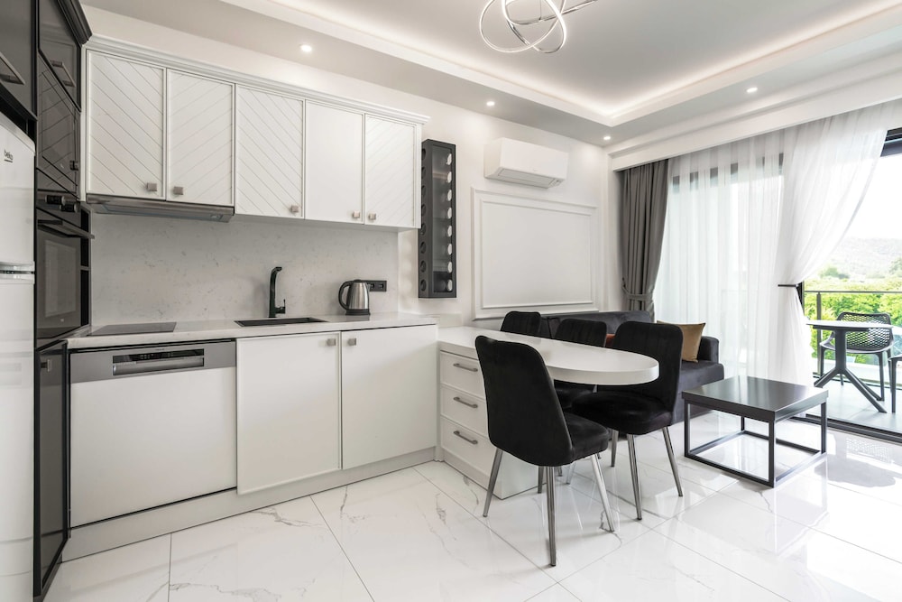 Edem Apartments