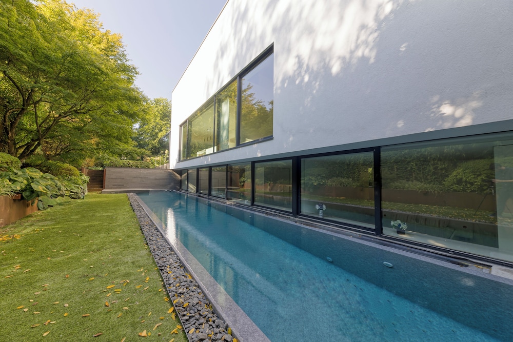 The Glass Manor