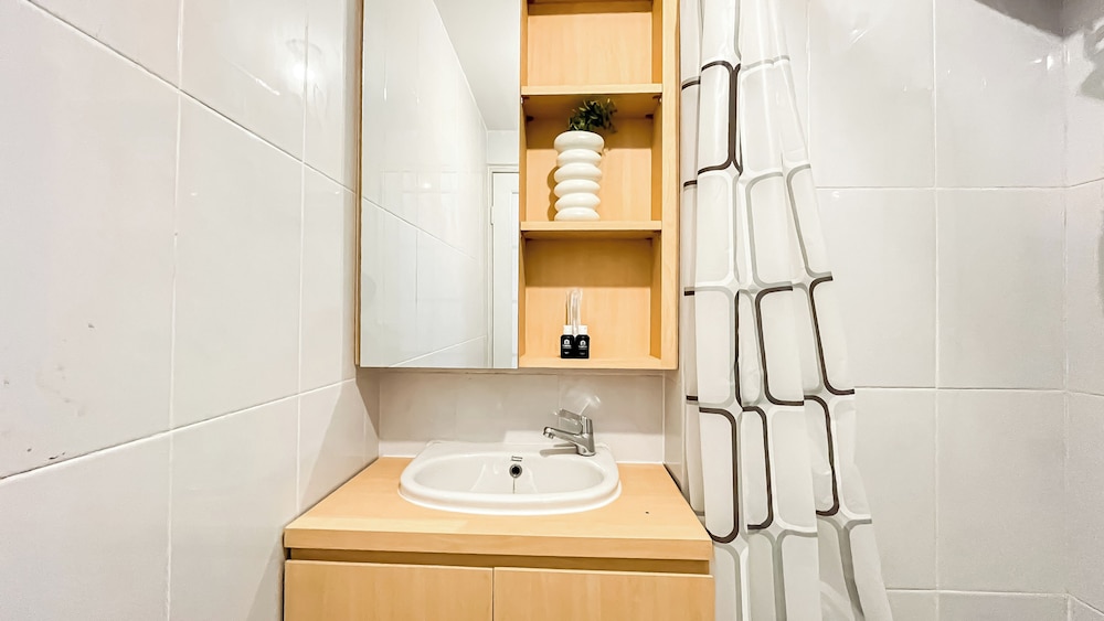 Minimalist Wooden Tone 2Br At Tokyo Riverside Pik 2 Apartment