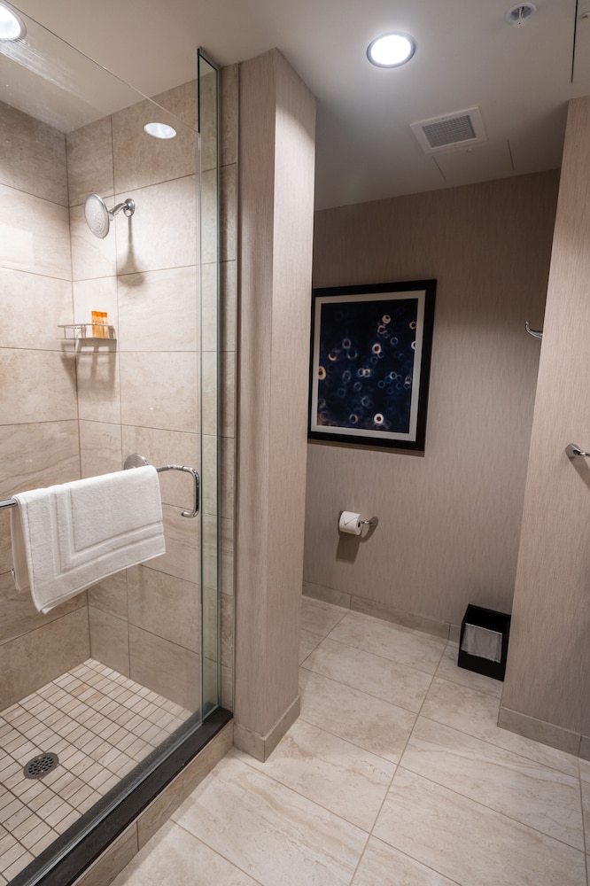 Bartlesville Vacations - Osage Casino Hotel - Bartlesville - Property Image 15