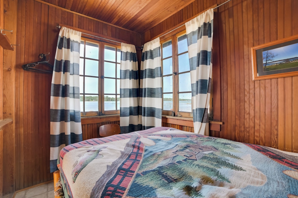 Fish, Boat & Relax: Cedarville Gem w/ Dock Access!