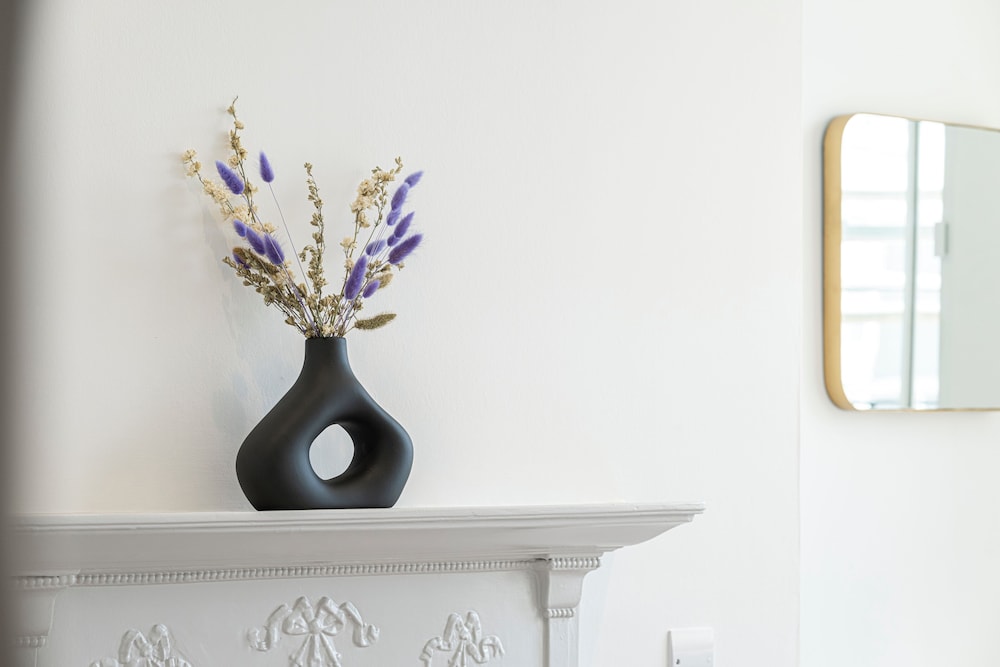 JOIVY Stylish 1 bed flats in Soho