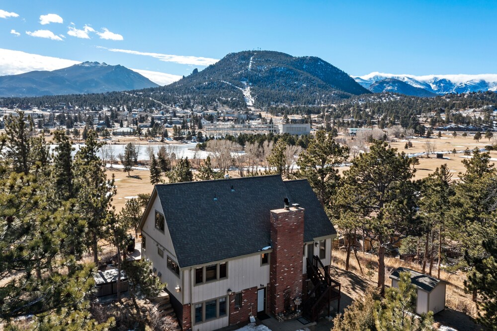 Vista Of Lake Estes By Estes Park Homes 3 Bedroom Home by RedAwning - Property Image 12