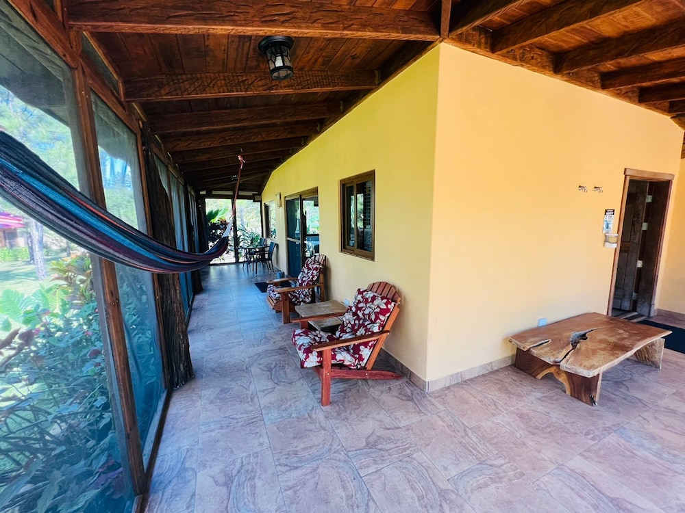 Kāne Villas
