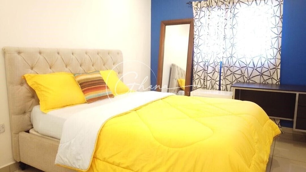 Luxury 2 Bedroom- The Gallery A32 view 3