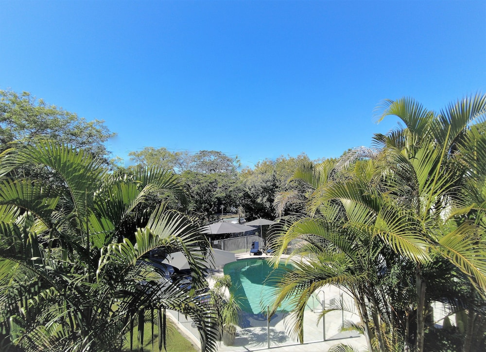 Noosa River Retreat