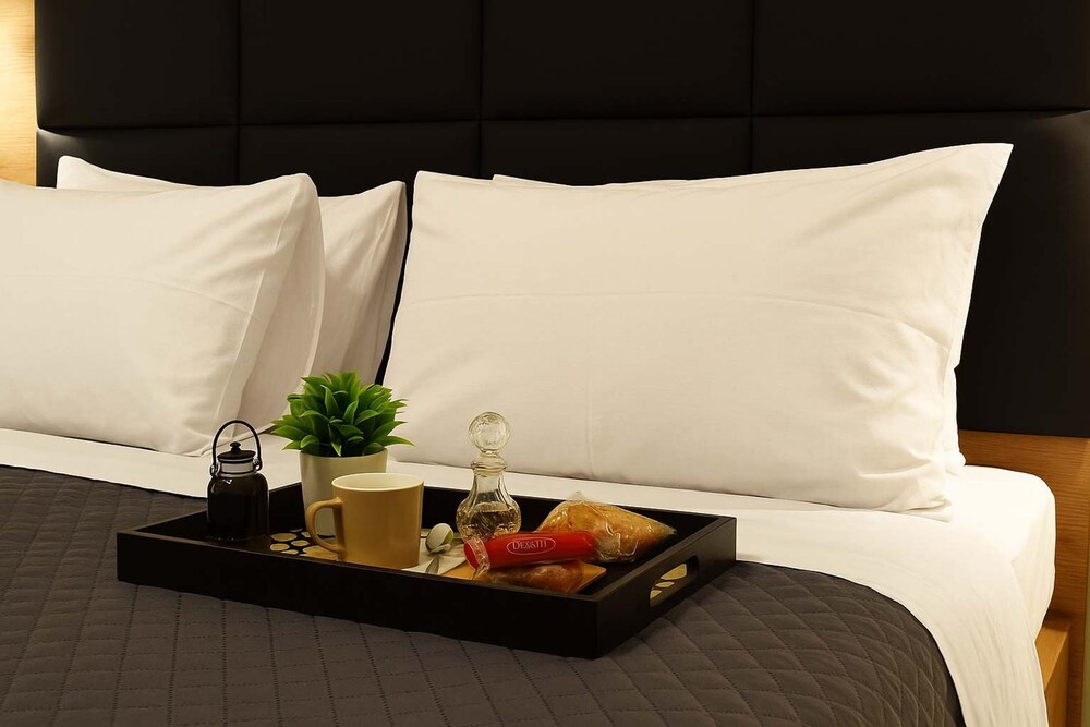 Lavish Living Suite Heraklion Crete