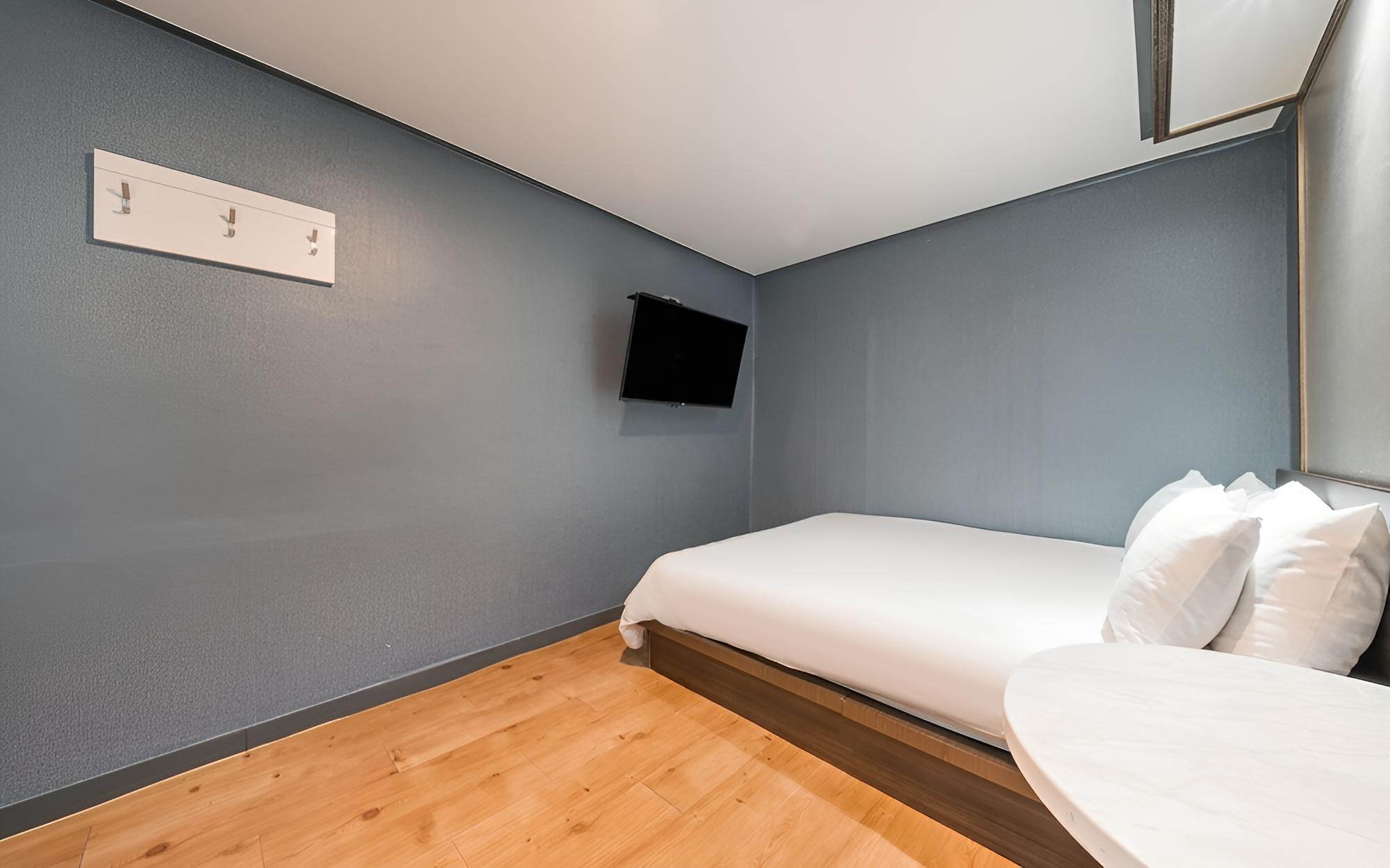 Gangseo Bank Motel view 3