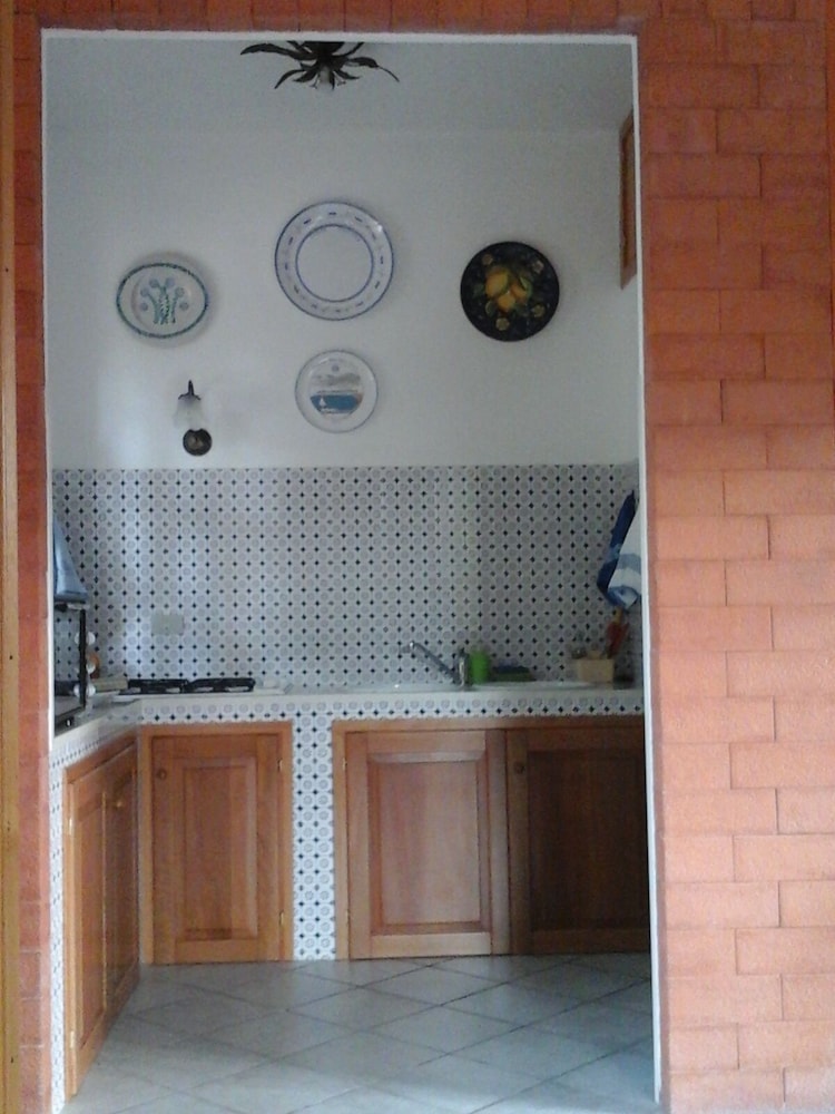 Photo 34