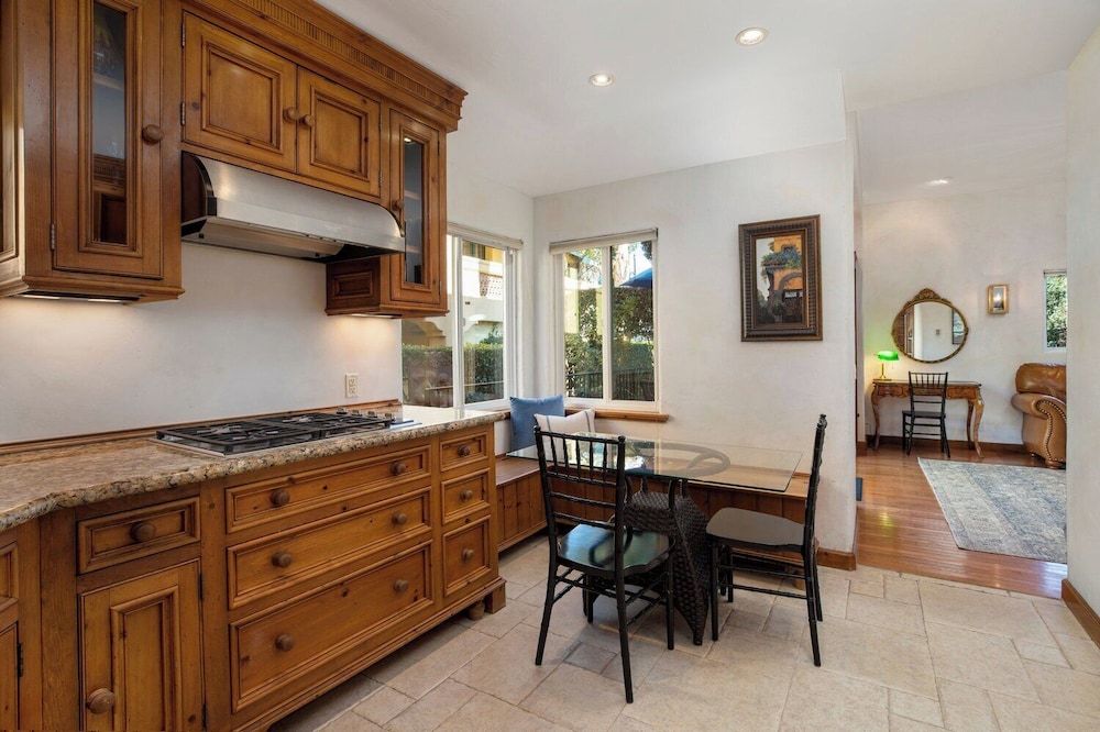 Santa Barbara Luxury Beach Getaways