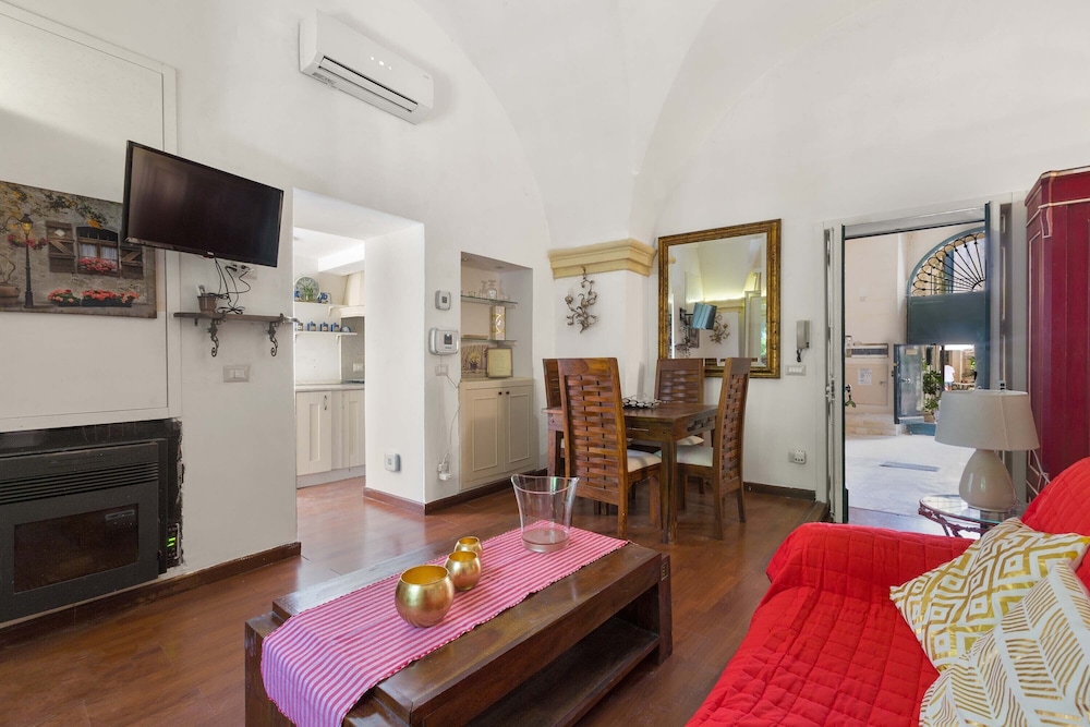 3036 Salotto Barocco by Barbarhouse view 3