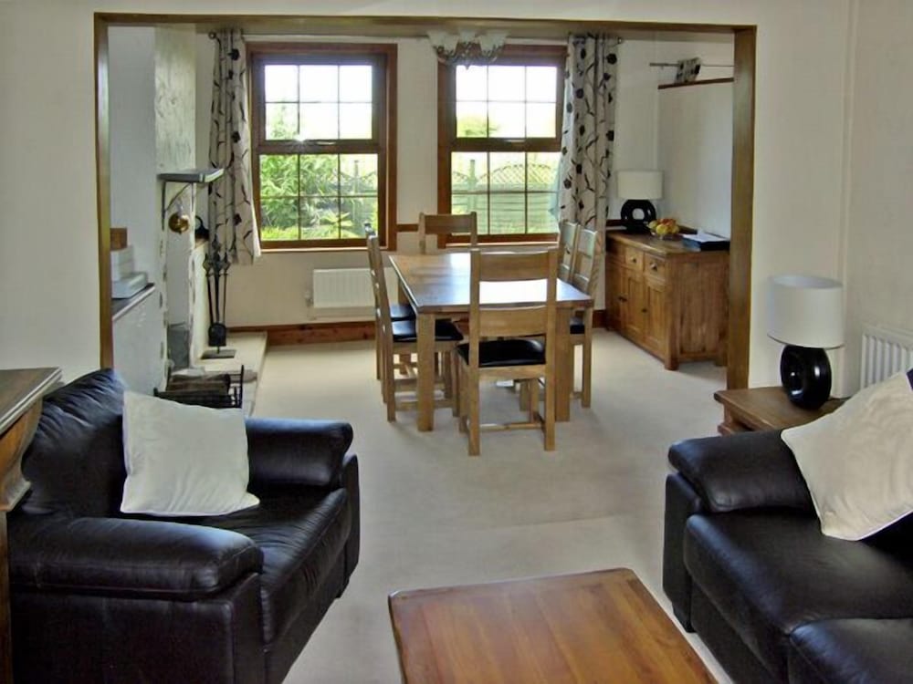 Railway Cottage view 4