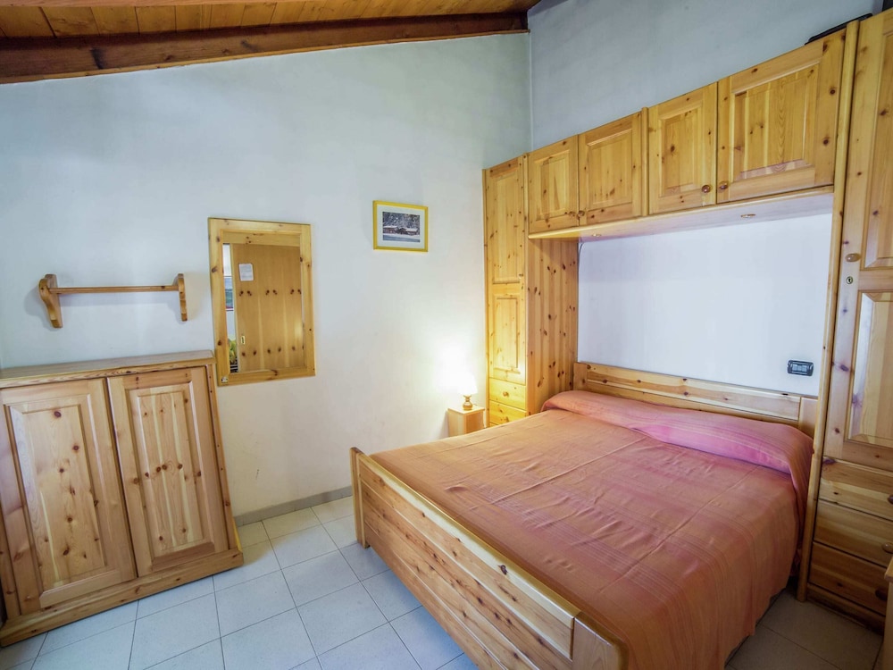Apartment in Antey-saint-andre Near Ski Area view 3