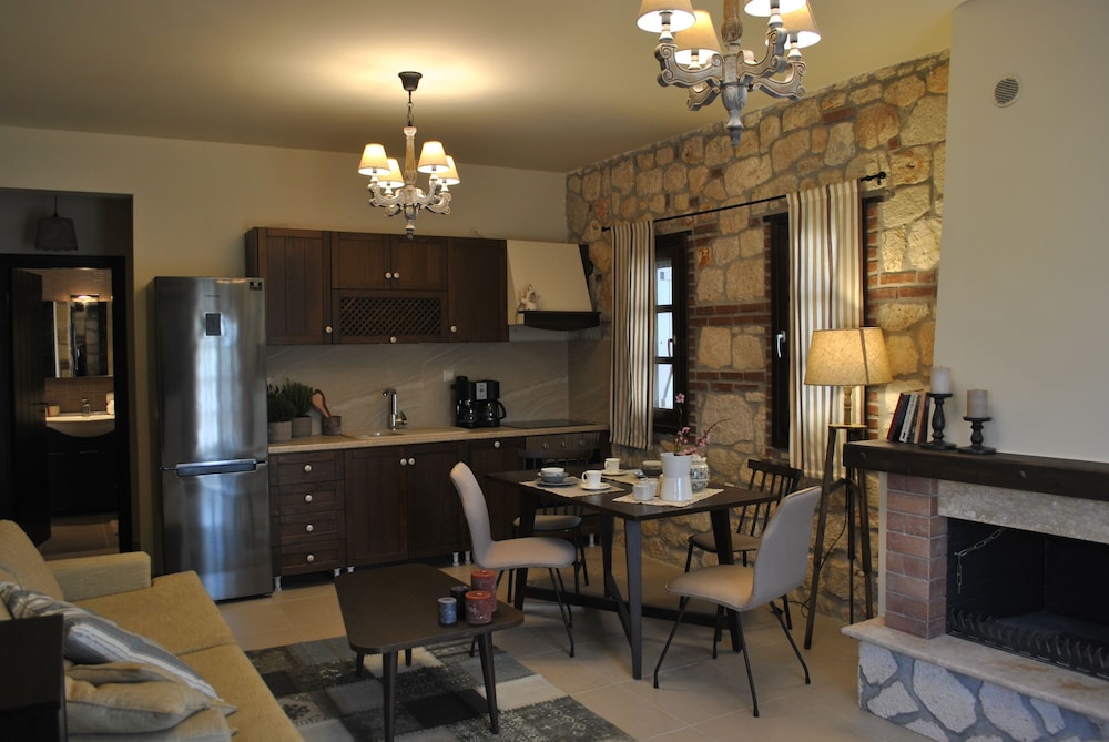 Halkidiki Luxurious Stonehouses
