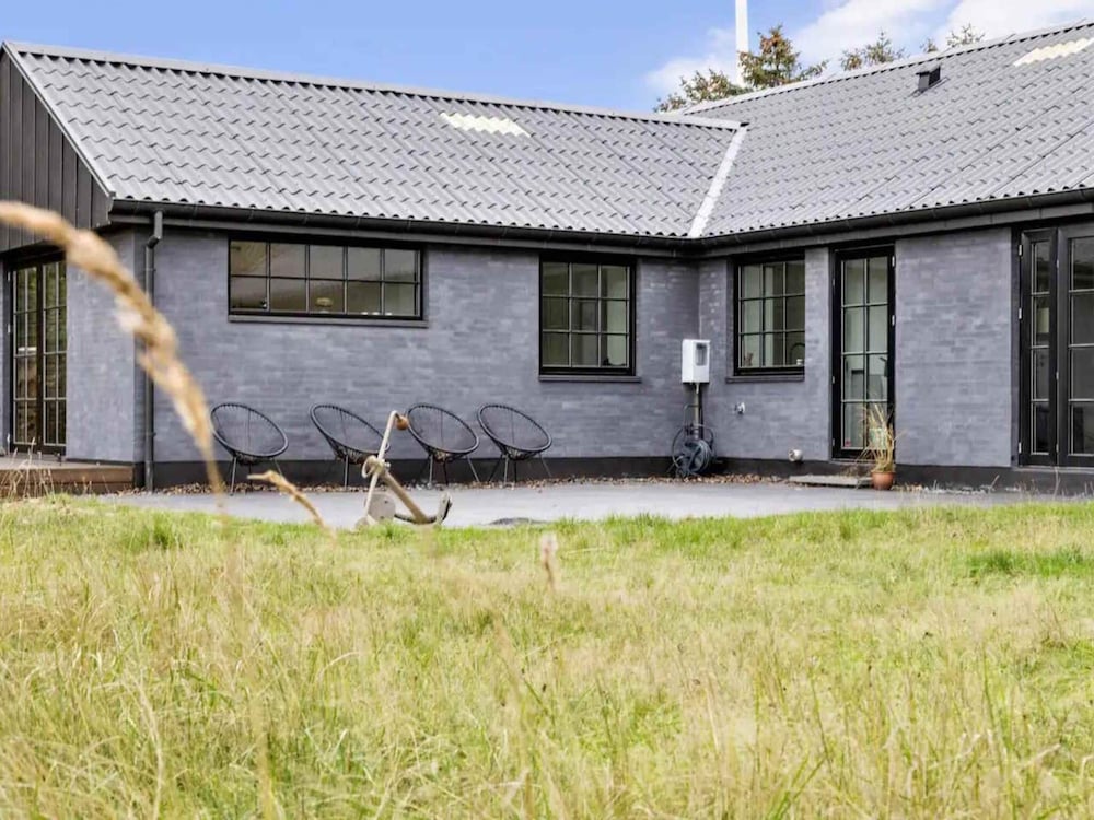5 Star Holiday Home in Skagen