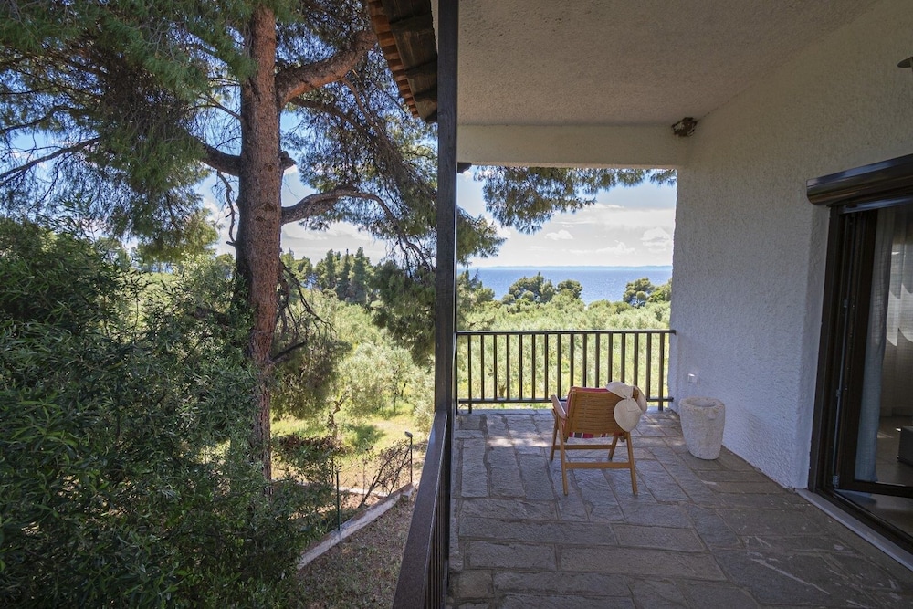 Villa Elva by Rentalspro