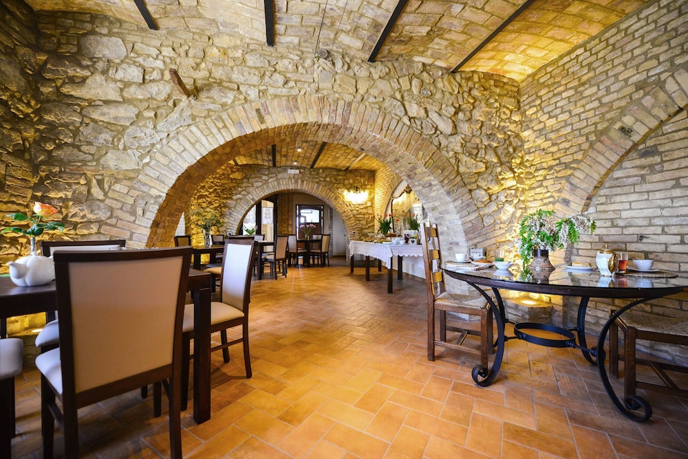 Casale905